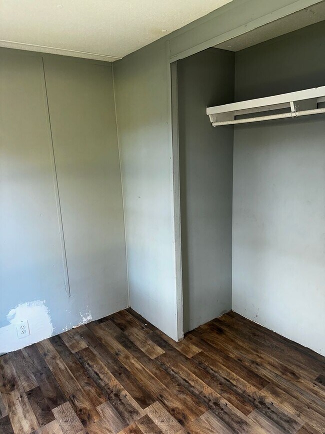Foto del edificio - 3 bedroom 2 bath