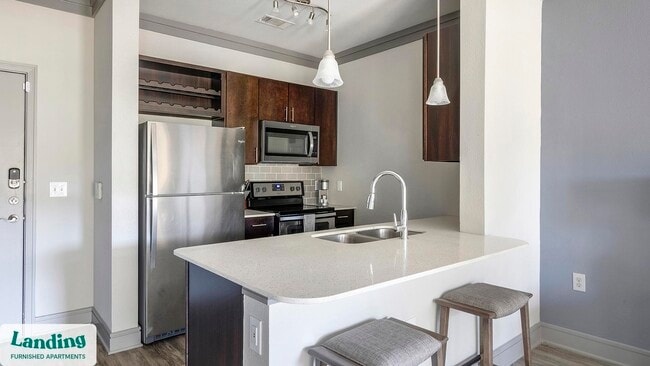 Building Photo - 6300 F 423