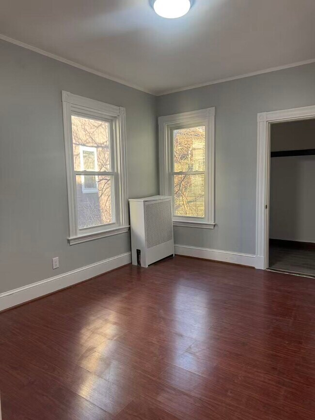 Foto del edificio - 43 Bradley St.