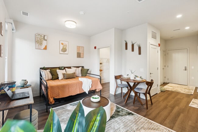 Building Photo - Park Morton I