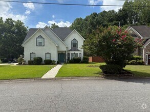 Building Photo - 6000 Carlow Ct SE