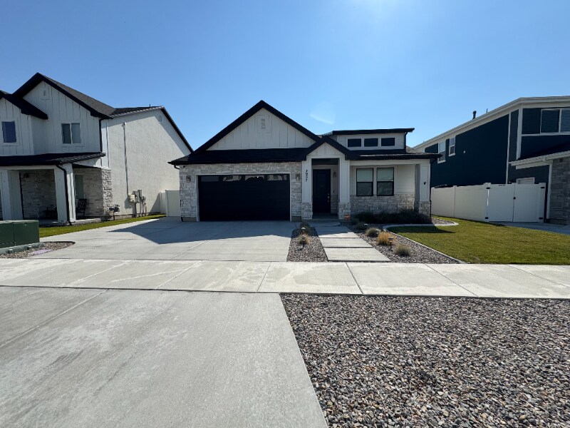 Foto principal - 2957 S 2600 W St