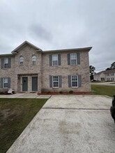 Building Photo - 325 S Square Dr