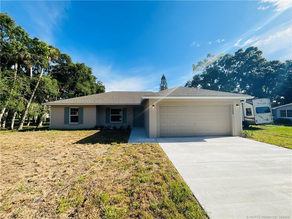 Foto principal - 7702 Lakeland Blvd