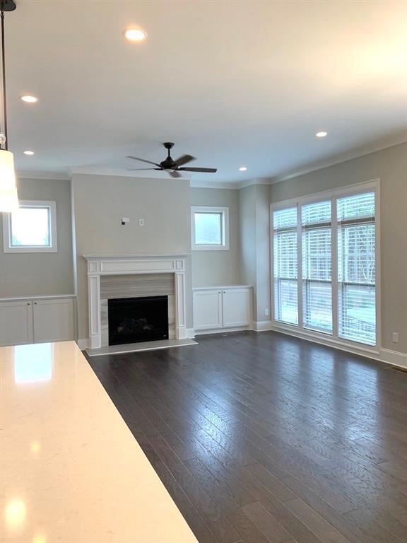 Building Photo - 640 Hanlon Way