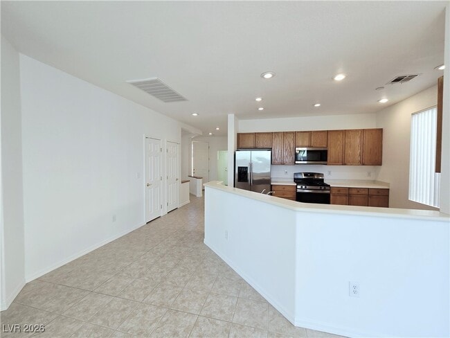 Foto del edificio - 4814 Regalo Bello St