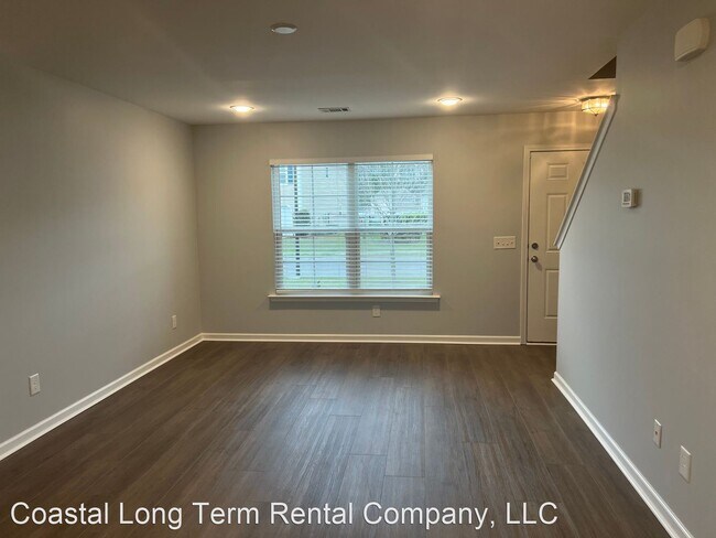 Foto del edificio - 3 br, 2.5 bath House - 66 Running Oak Drive