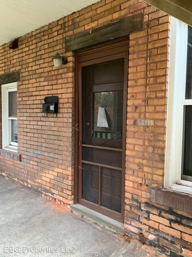 Building Photo - 331 W North St