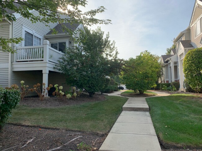 Building Photo - 2263 Daybreak Dr