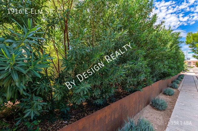 Building Photo - Luxury Vintage 3 Bed 4 Bath in Blenman Elm