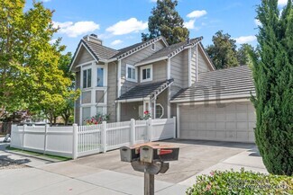Building Photo - 35685 Terrace Dr