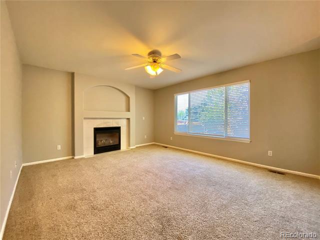 Foto del edificio - 9673 Moss Rose Cir