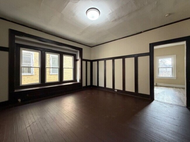 Foto del edificio - 457/459 E Madison Ave