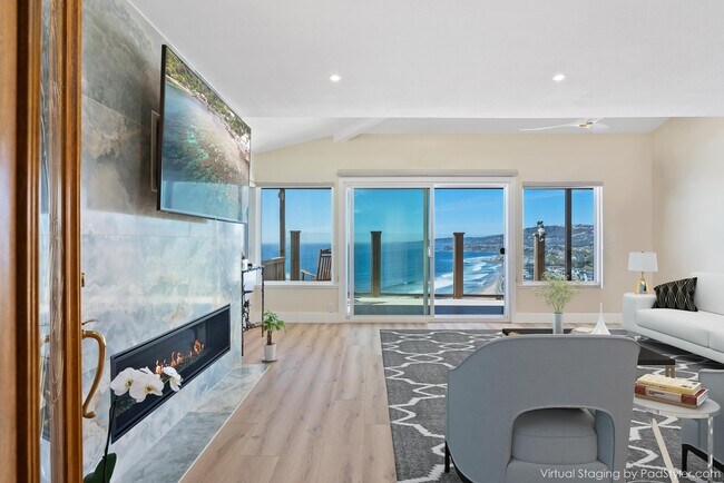 17427940384_17425926493_Copia de la sala de estar - 34381 Dana Strand Rd