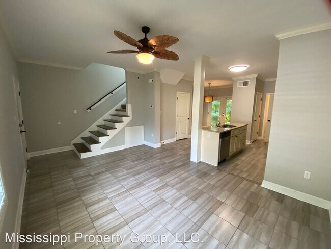Building Photo - 3 br, 2.5 bath House - 331 Countryview Cove