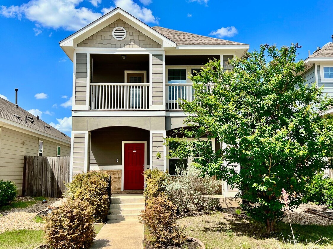 Charming 2 Story in Blanco Vista House Rental in San Marcos, TX