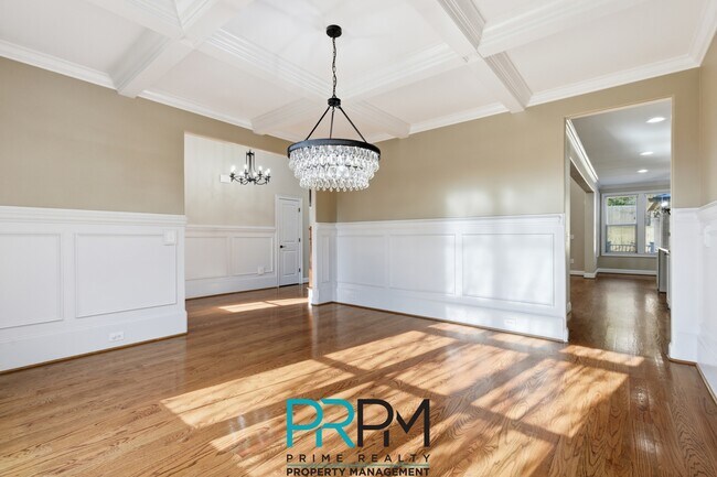 Building Photo - 129 Griffith Hill Way