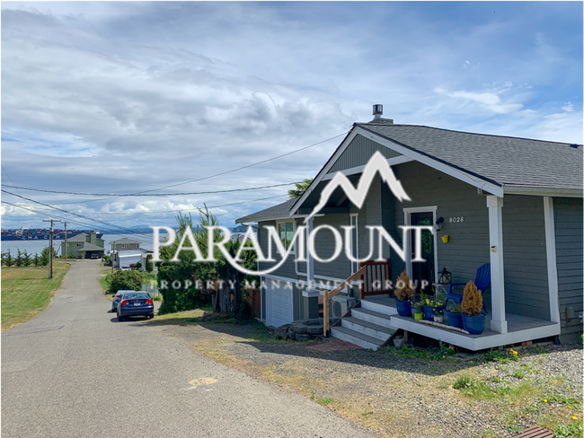 Building Photo - Magnificent Seattle/Water Views in Manchester! Landscaping Included!