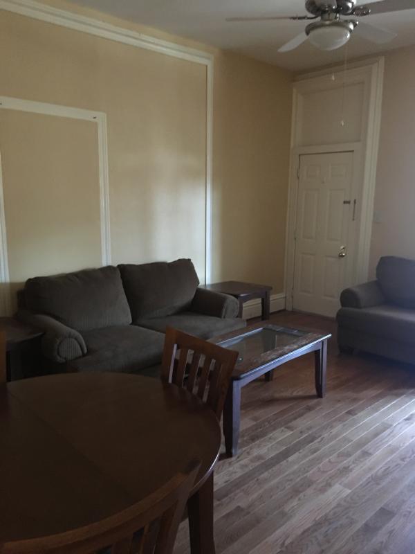 309 Campbell St Unit 1S, Williamsport, PA 17701 Room for Rent in