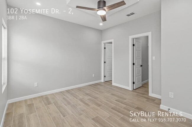 Foto del edificio - 102 Yosemite Dr