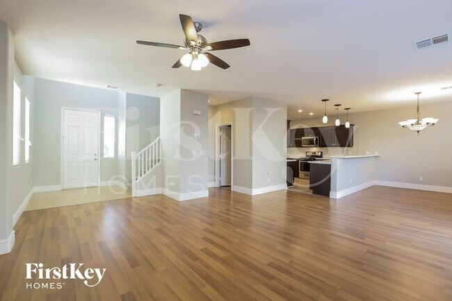 Building Photo - 9748 Ziegler Avenue