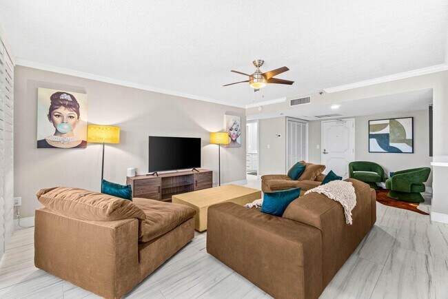 Foto del edificio - 899 Jeffery St