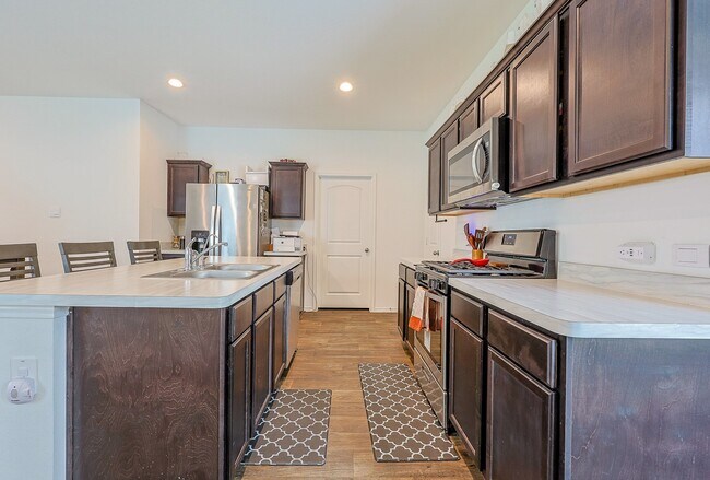 Building Photo - 22603 Aspen Tarn Trl