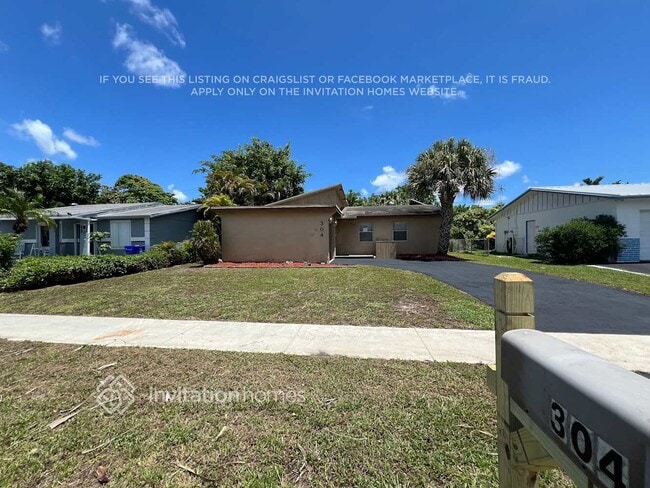 Building Photo - 304 SW 76th Terrace