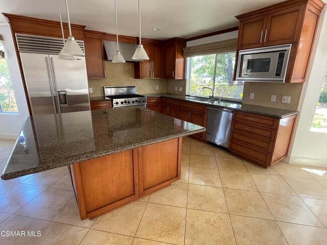 Building Photo - 29104 Laro Dr
