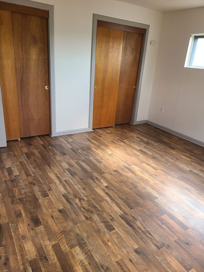 Building Photo - 215 Elguea Ave