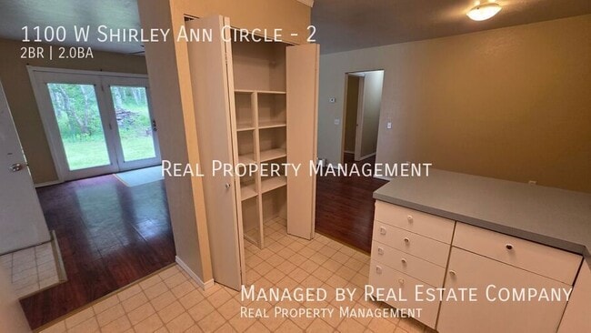 Building Photo - 1100 Shirley-Ann Cir