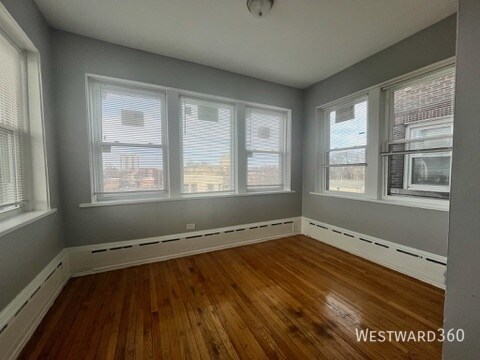 Foto del edificio - 3903 W Jackson Blvd