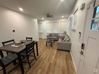 Building Photo - Room in Duplex on S Alston Ave