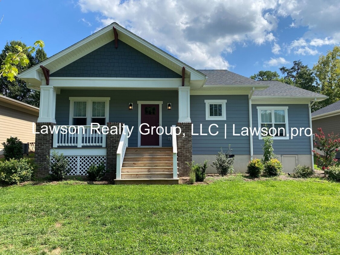 Craftsman Style One Level Living in Southw... - Craftsman Style One Level Living in Southw...