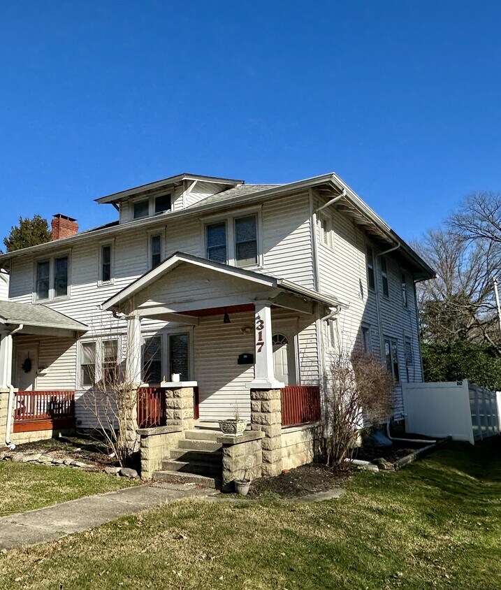 317 N Bradford St Unit 1, Dover, DE 19901 Room for Rent in Dover, DE