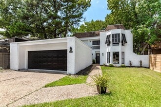 Building Photo - 2275 Edson Dr