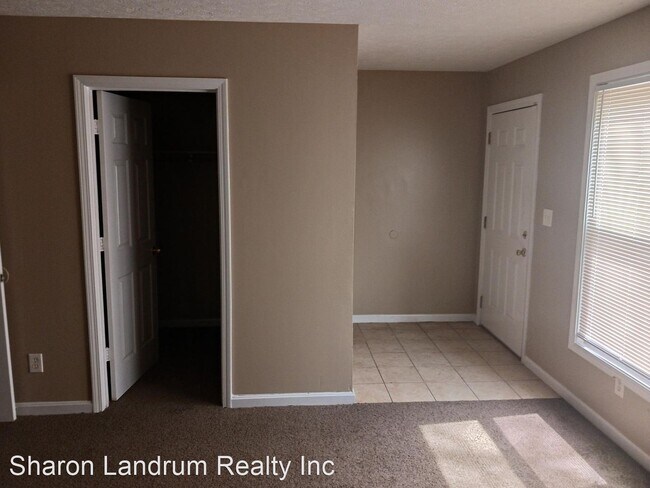 Building Photo - 3 br, 1 bath House - 2228 W. Muhammad Ali ...