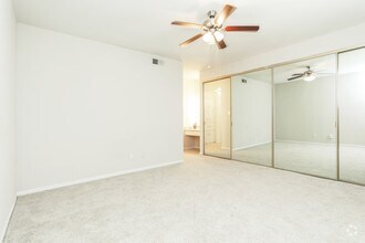 Bedroom - Tanglebrook Apartments