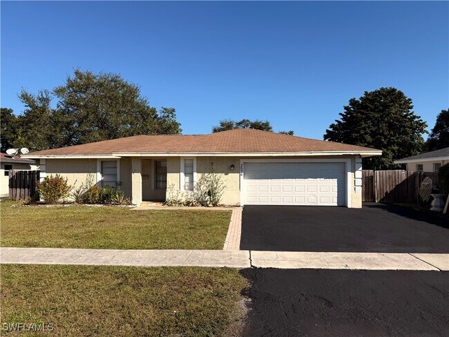 Foto del edificio - 3536 Bolero Way