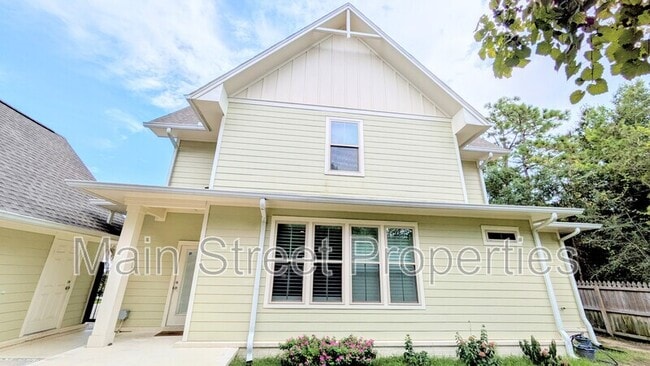 Foto del edificio - 10692 Squall Line Rd