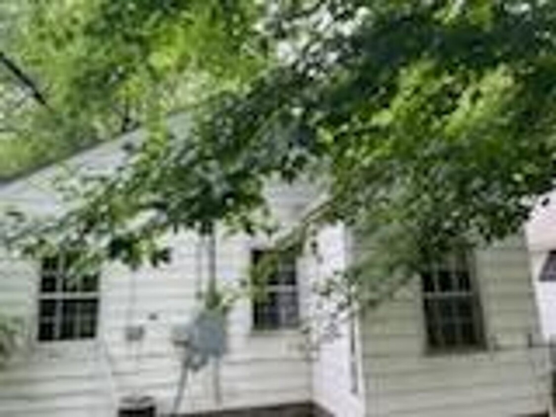 Foto principal - 2BR/1BA House recently renovated