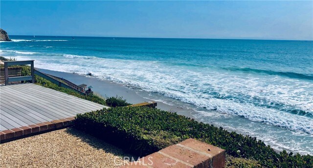 Foto del edificio - 4 Breakers