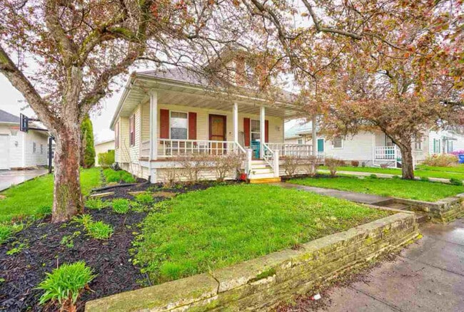 Building Photo - 306 D Ave