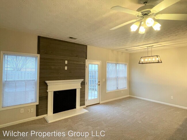 Building Photo - 3 br, 2.5 bath House - 89 Huron Way