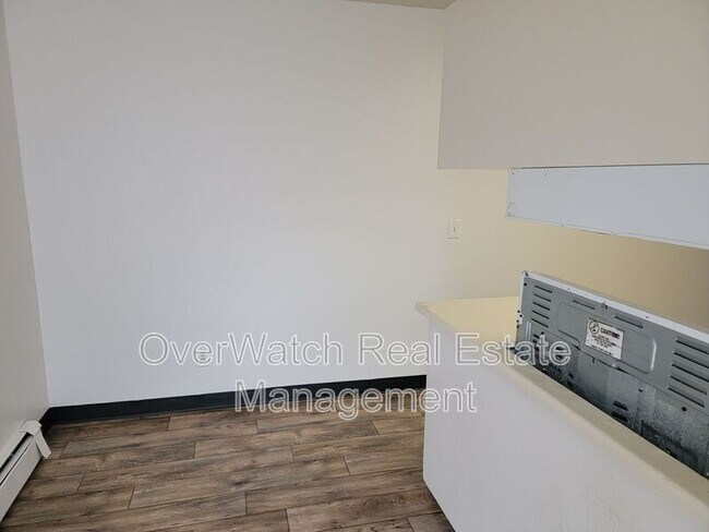 Foto del edificio - 3925 E 9th Ave