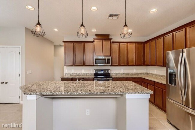 Building Photo - 4 br, 2 bath House - 5116 Appenine Loop We...