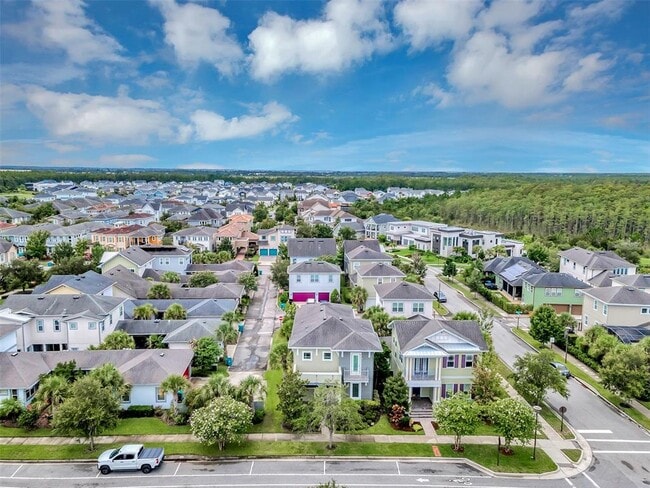 Building Photo - 8130 Laureate Blvd