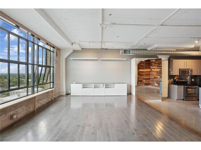 Foto del edificio - 2929 Chicago Ave