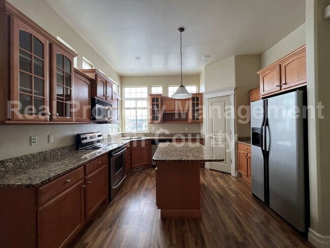 Building Photo - Traverse Mountain 5 bd Home for Rent