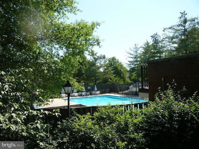 Building Photo - 8276 Clifton Farm Ct